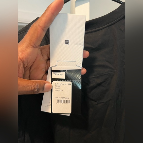 Brand New Givenchy Reflective Logo T-Shirt - Picture 5 of 7